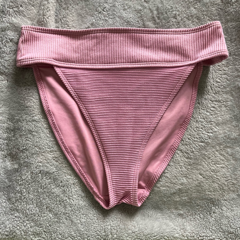 Old Navy Pink and Gold High Waist Bikini Bottom (NEVER WORN!)